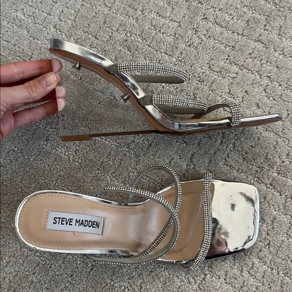 Steve Madden Tovy Rhinestone Lucite Wedge Slip On Evening Sandals Sz 8.5